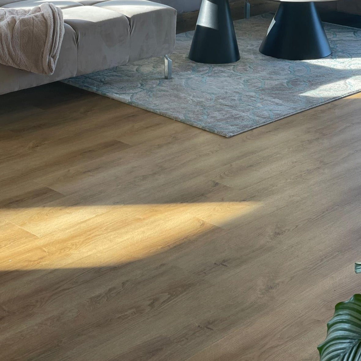 Klickvinyl in brauner Holzoptik