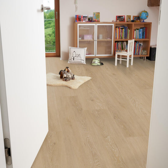 Vinylboden Eiche im Kinderzimmer