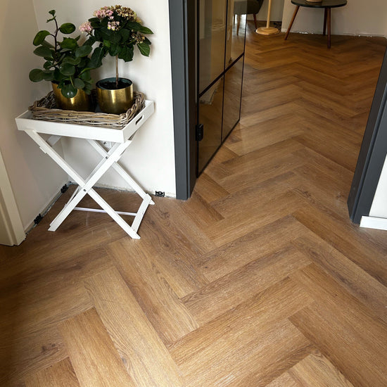 »Eiche Begonia« Klick-Vinylboden Fischgrät 1m²