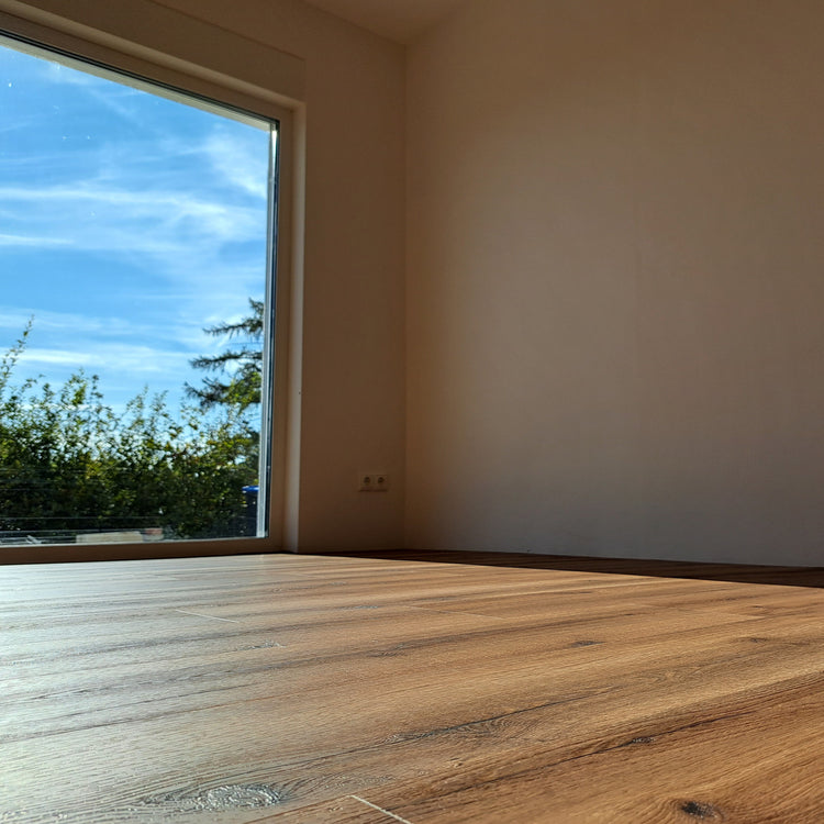 »Der Laminat-Shop24 Bestseller« SPC Vinylboden Unique Holzoptik Details
