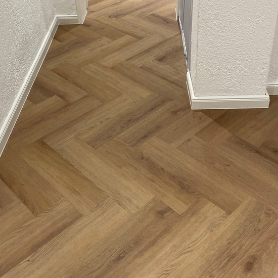 »Eiche Begonia« Klick-Vinylboden Fischgrät 1m²