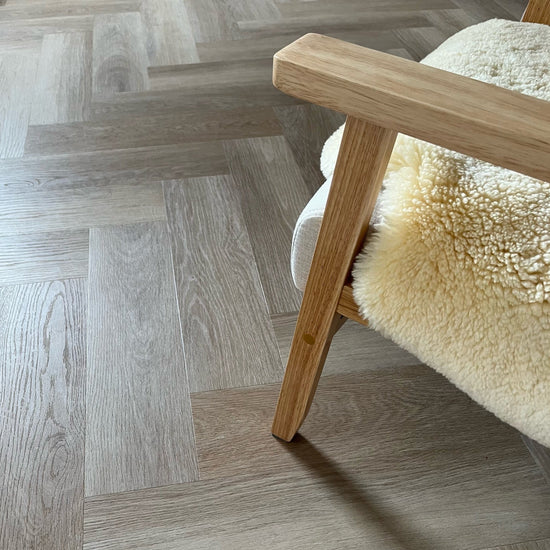 »Eiche Oleander« Fischgrät Klebevinyl 1m²