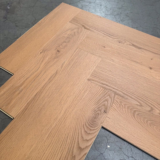 »Honey Oak« Premium Klick-Vinyl Fischgrät