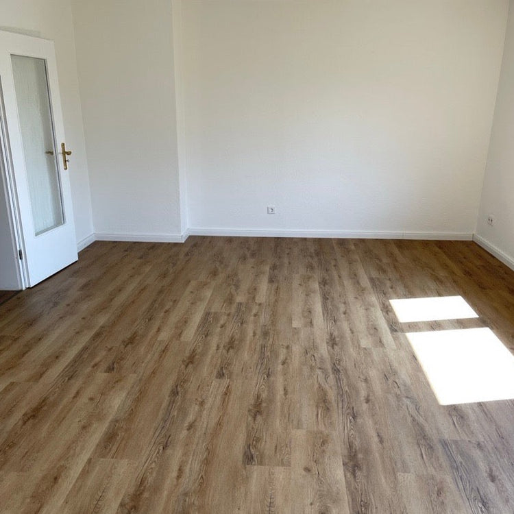 »Eiche Vanezia« Klebevinyl Unique Holzoptik Raumbild