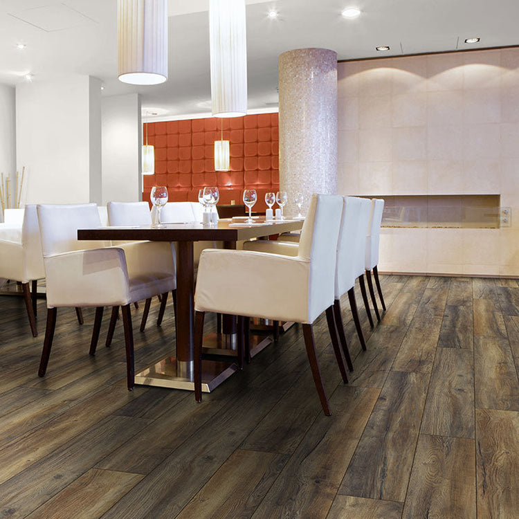 »Eiche Epona« Eco.Wood Premium Laminat Holzoptik Restaurant 2