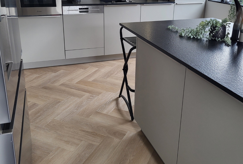 Klick-Vinyl in Küchenbereichen