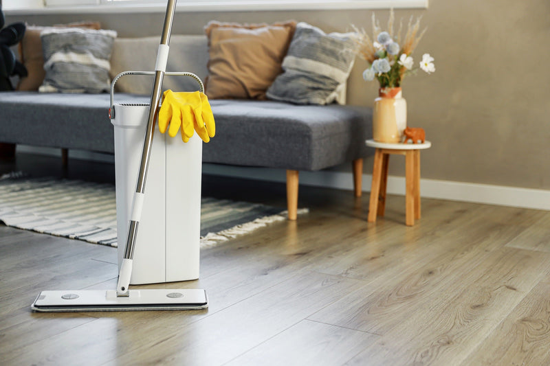 Ratgeber: Vinylboden reinigen und Pflegen