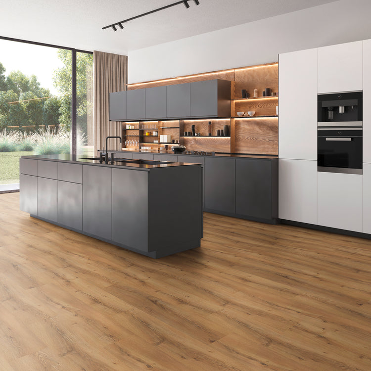 Klick-Vinylboden braun natur in schwarzer moderner Küche