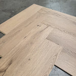 »Natural Oak« Premium Klick-Vinyl Fischgrät 1m²