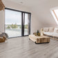Klebevinyl graue Holzoptik im Wohnzimmer